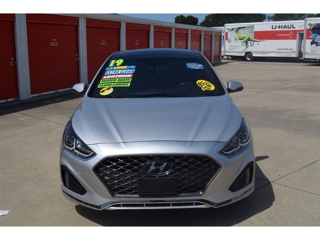 2019 HYUNDAI Sonata