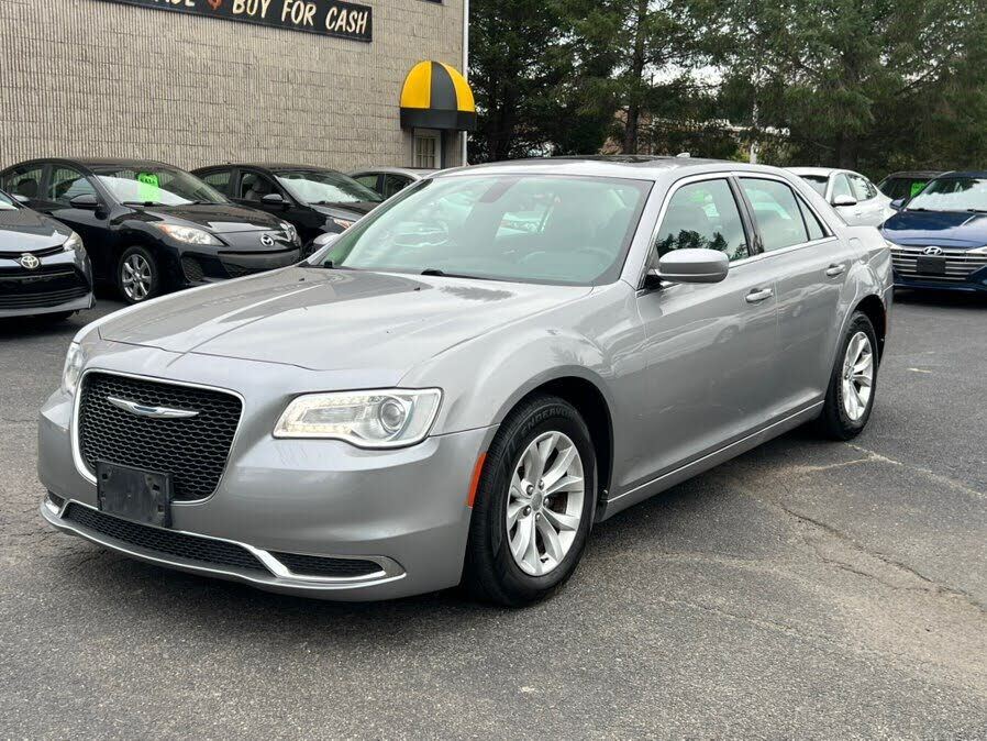 2016 CHRYSLER 300