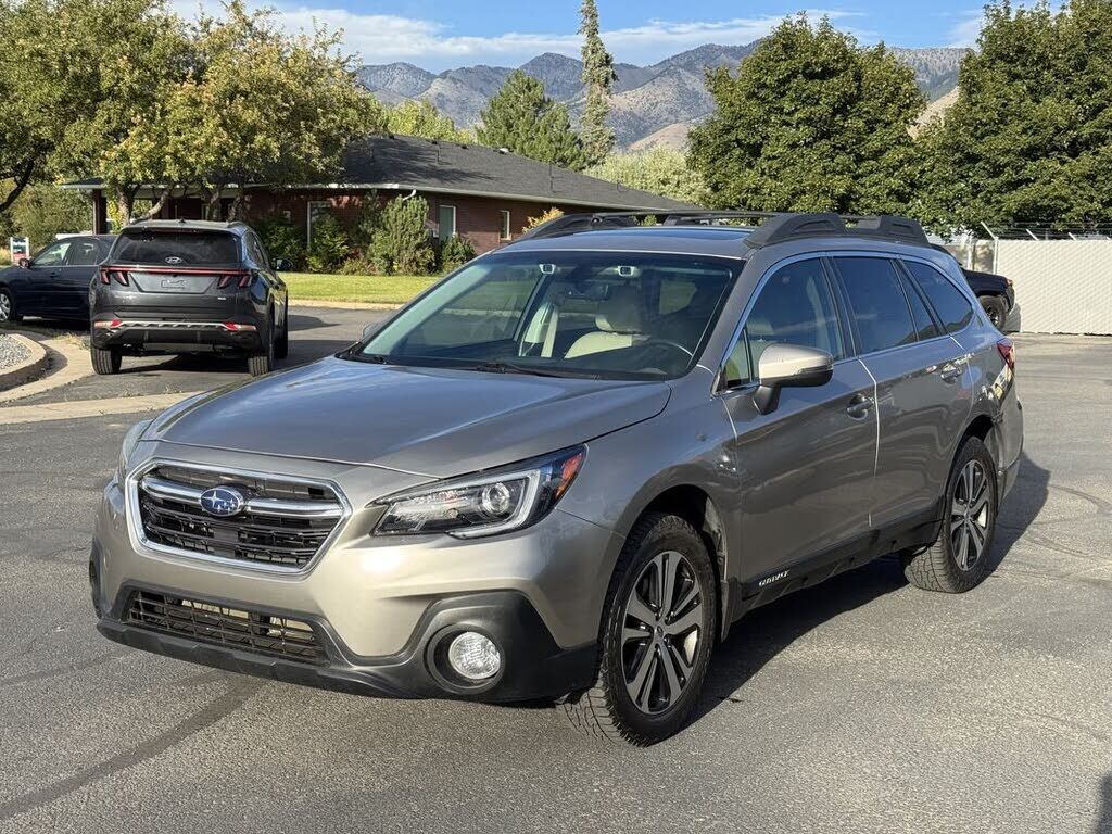 2018 SUBARU Outback