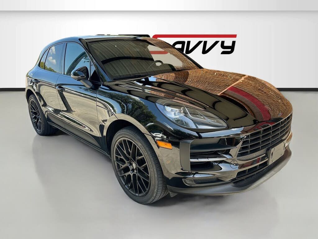 2020 PORSCHE Macan