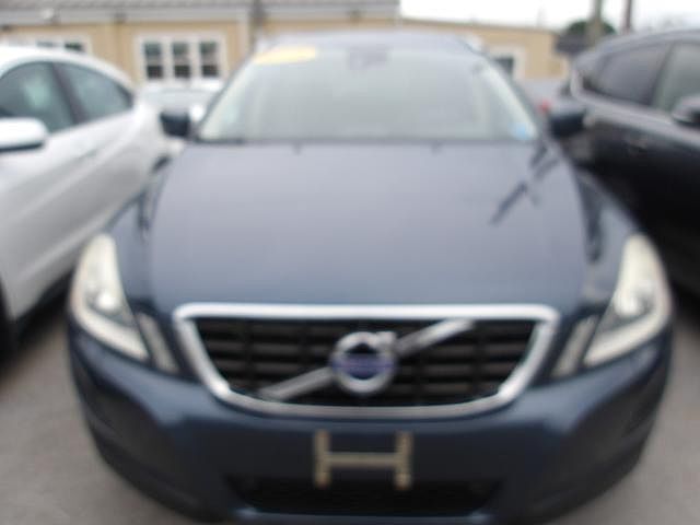 2011 VOLVO XC60