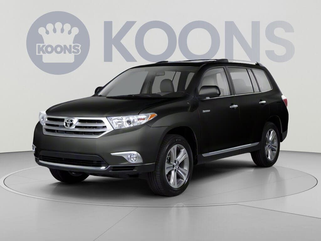2013 TOYOTA Highlander
