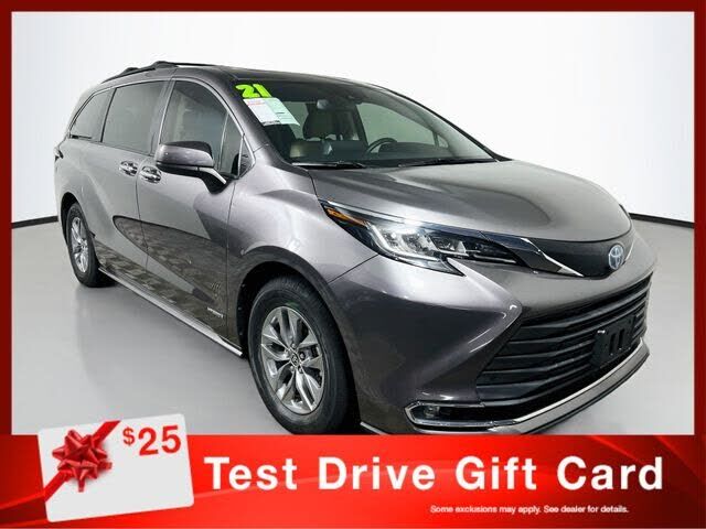2021 TOYOTA Sienna