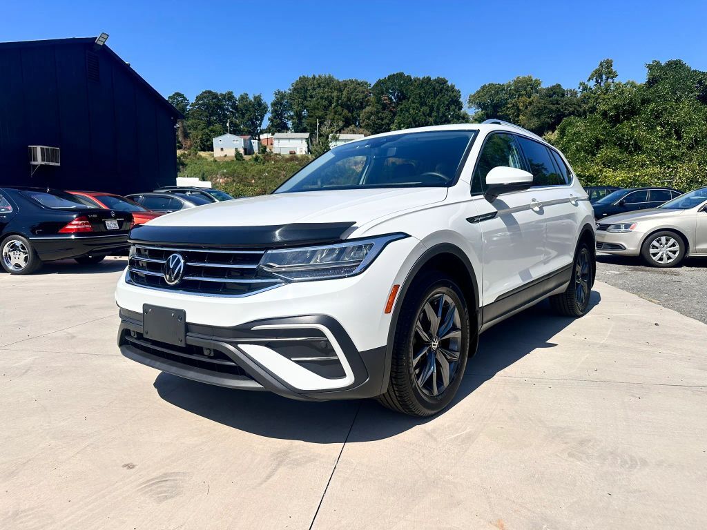2022 VOLKSWAGEN Tiguan
