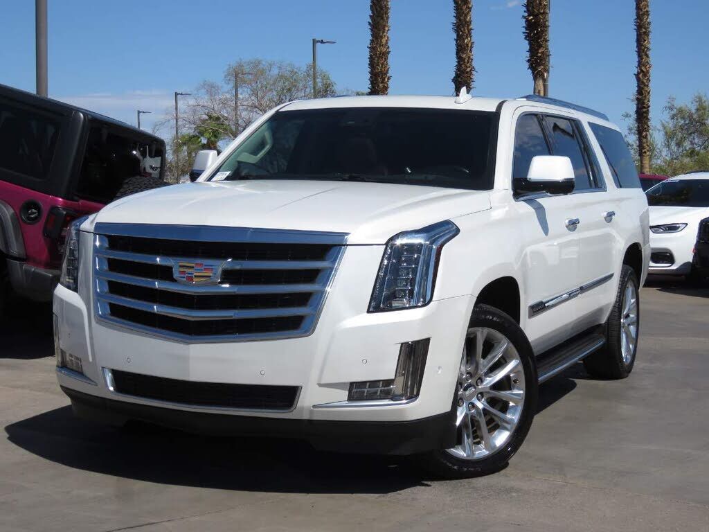 2017 CADILLAC Escalade ESV