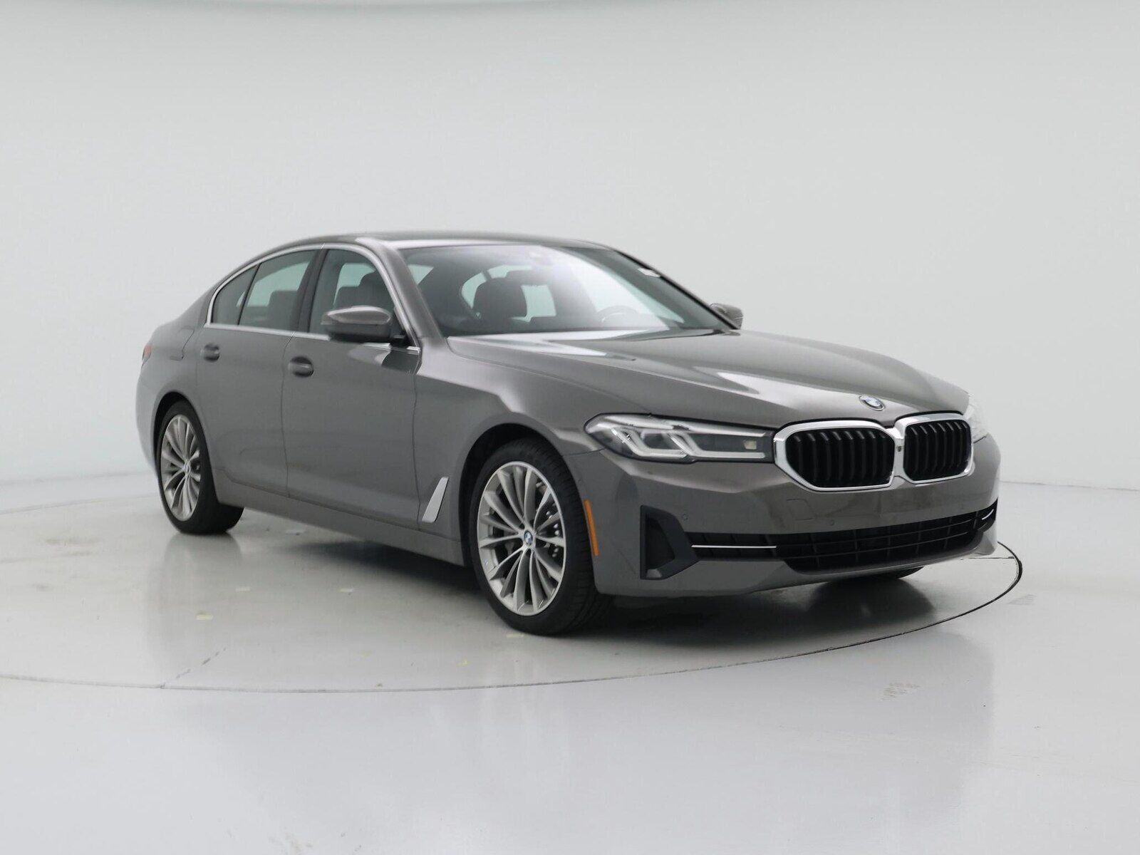 2021 BMW 530i
