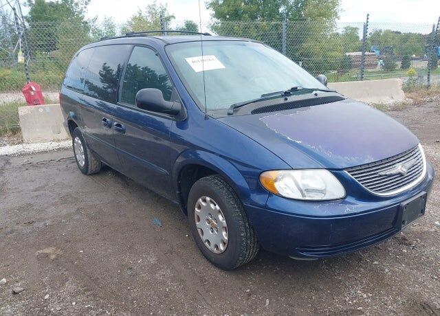 2002 CHRYSLER Town and Country