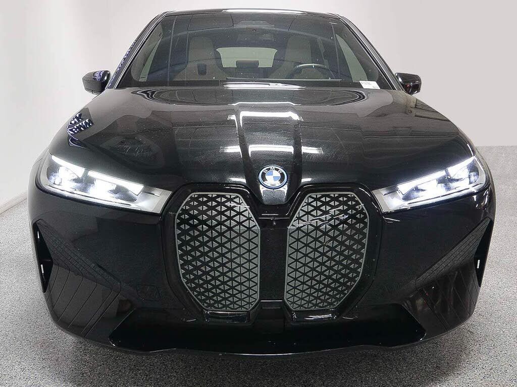 2024 BMW iX
