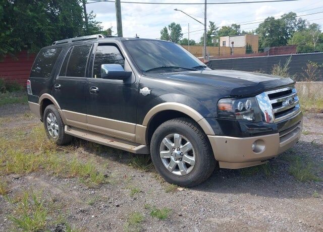 2013 FORD Expedition