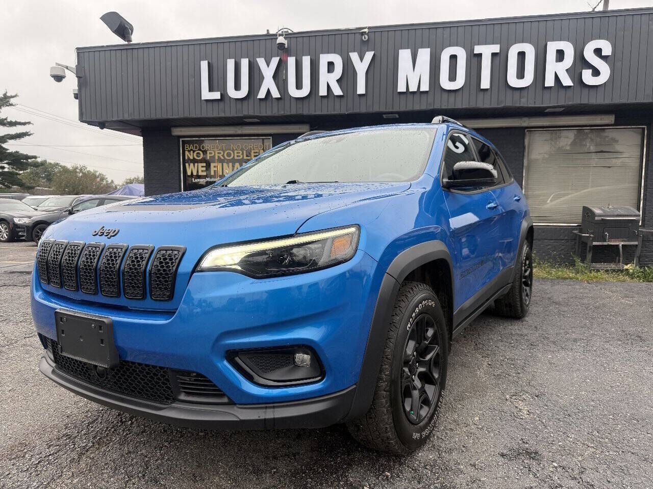 2022 JEEP Cherokee