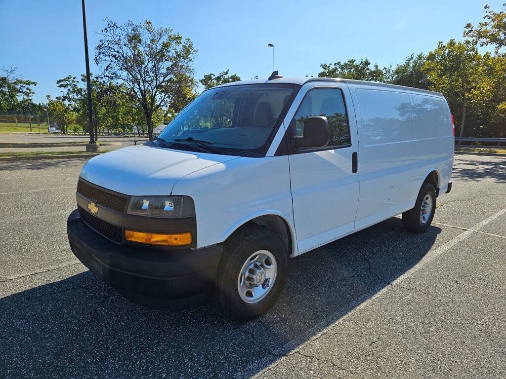 2019 CHEVROLET Express