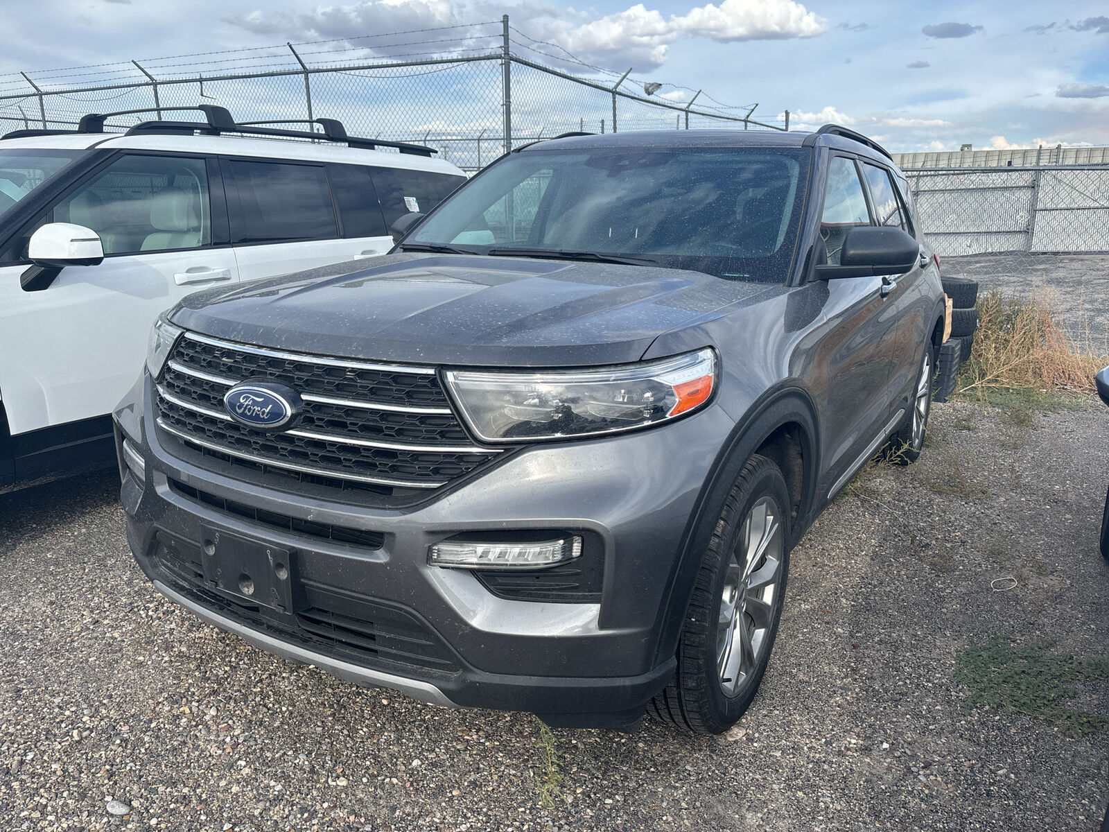 2021 FORD Explorer