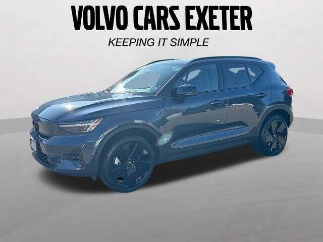 2026 VOLVO EX40