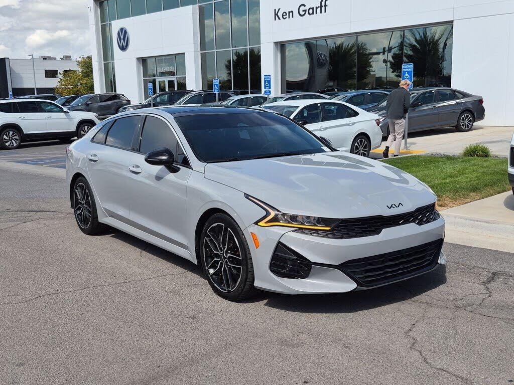 2023 KIA K5