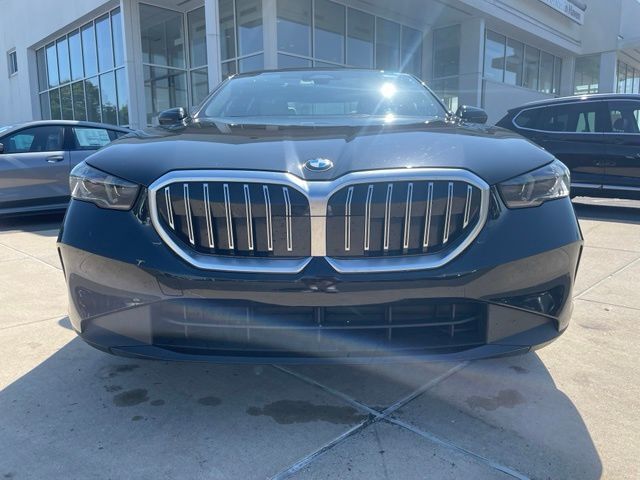 2024 BMW 530i