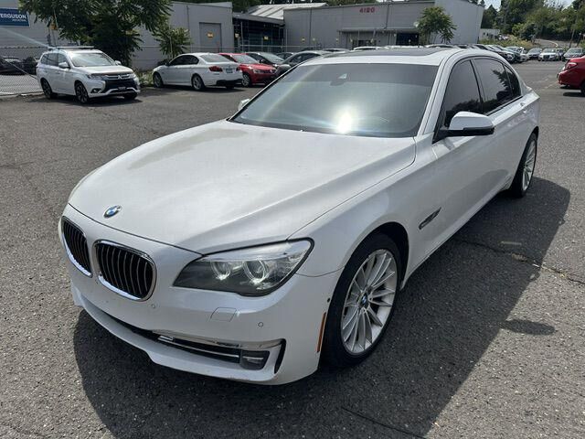 2014 BMW 7 Series