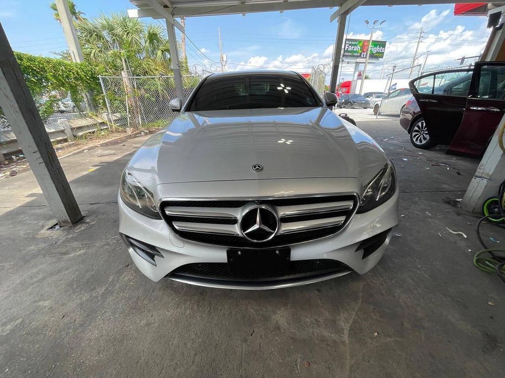 2019 MERCEDES-BENZ E-Class