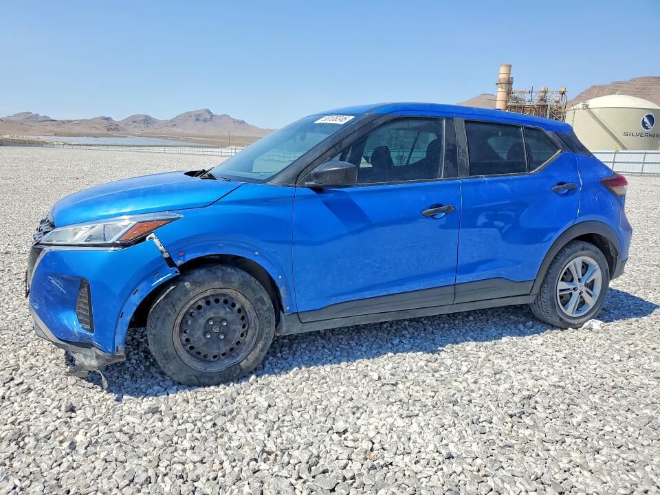 2021 NISSAN Kicks