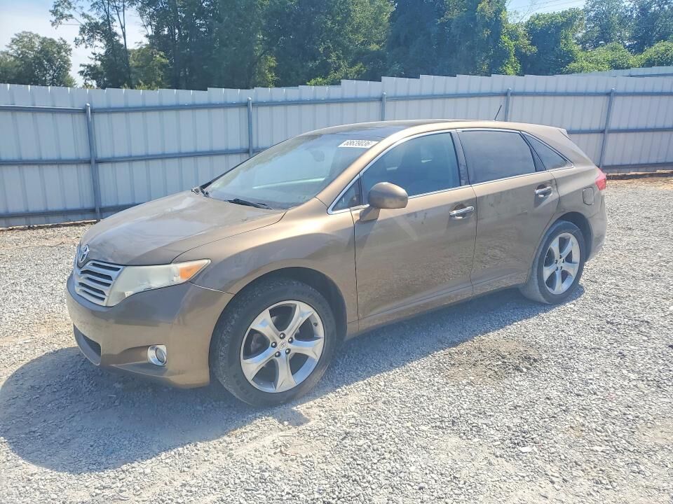 2011 TOYOTA Venza