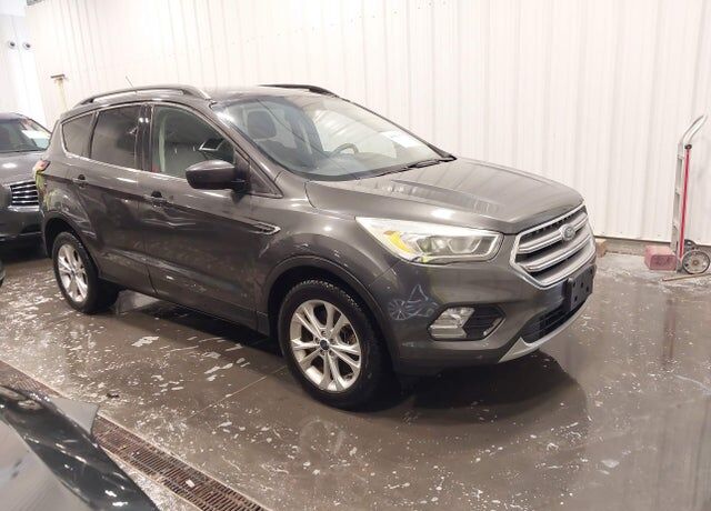 2017 FORD Escape