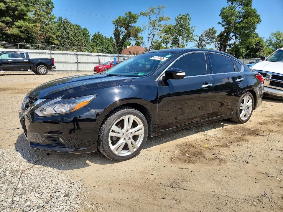 2016 NISSAN Altima