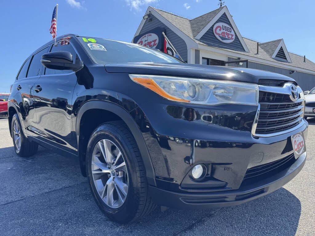 2014 TOYOTA Highlander