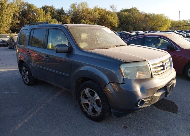 2015 HONDA Pilot