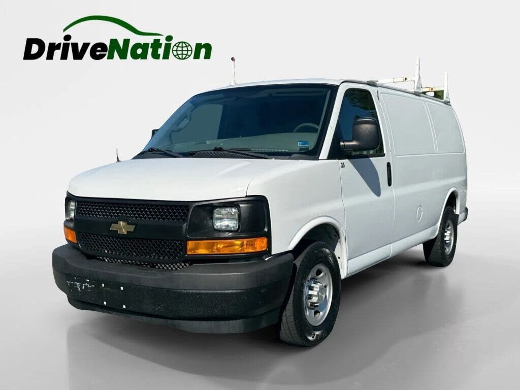 2017 CHEVROLET Express