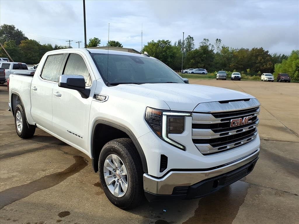 2024 GMC Sierra