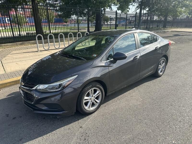 2017 CHEVROLET Cruze