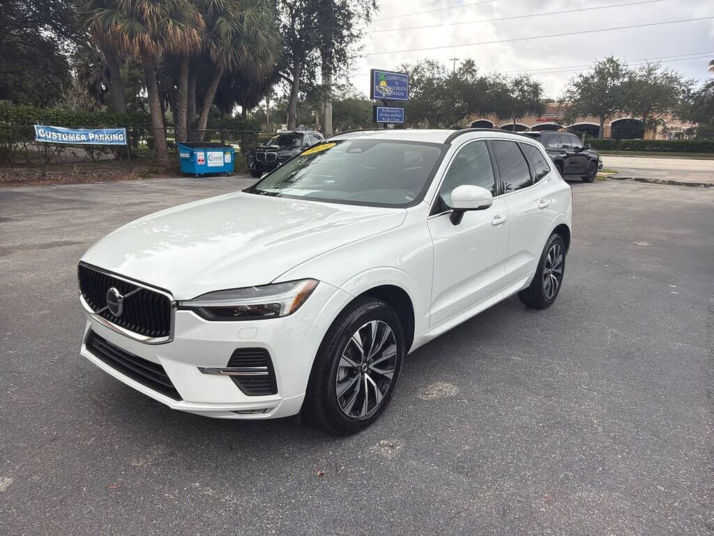 2023 VOLVO XC60