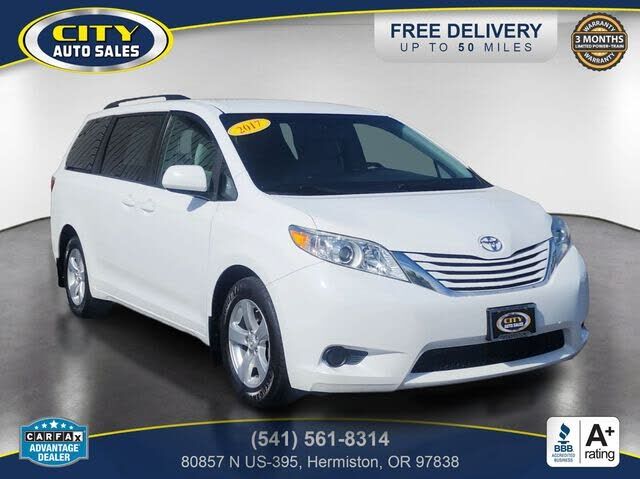 2017 TOYOTA Sienna