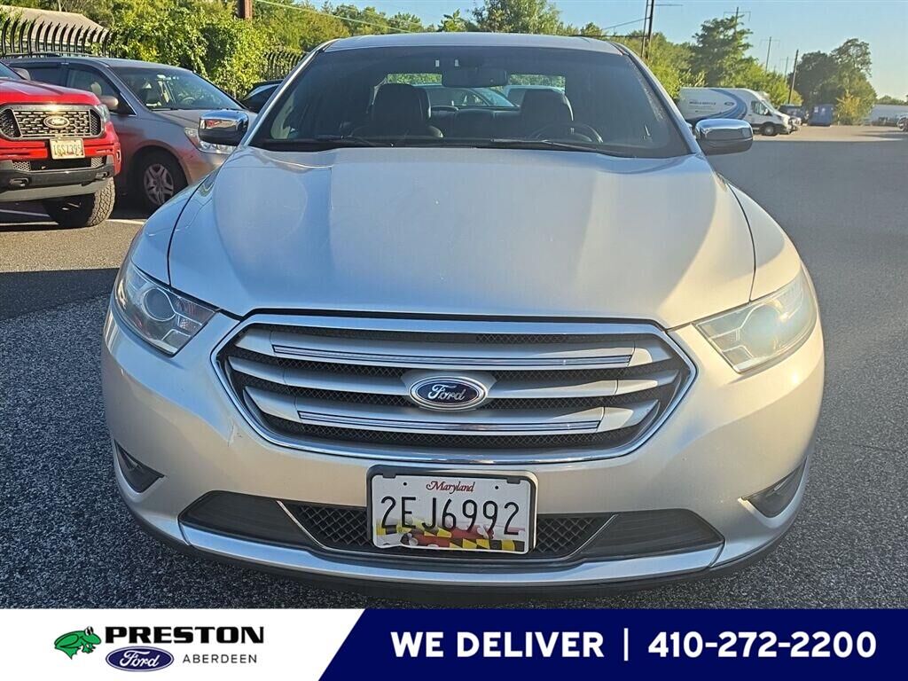 2014 FORD Taurus