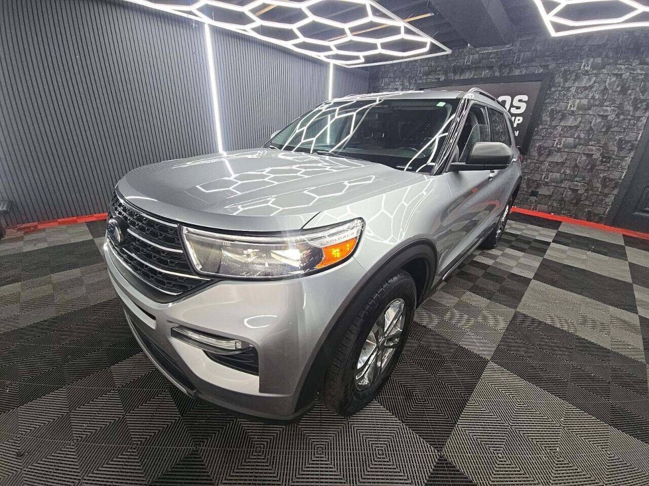 2022 FORD Explorer