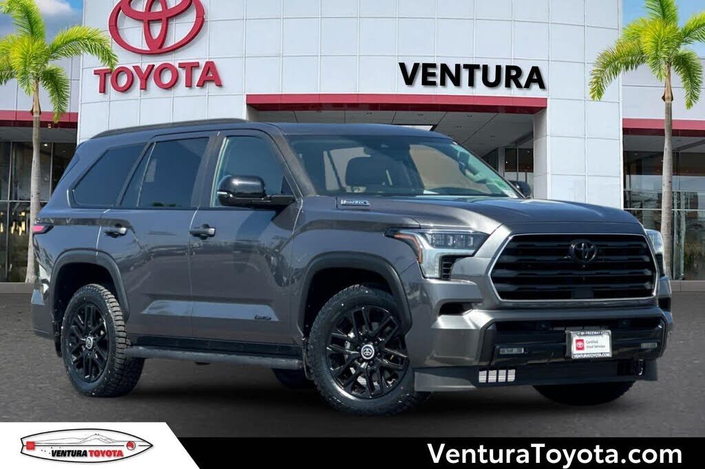 2024 TOYOTA Sequoia