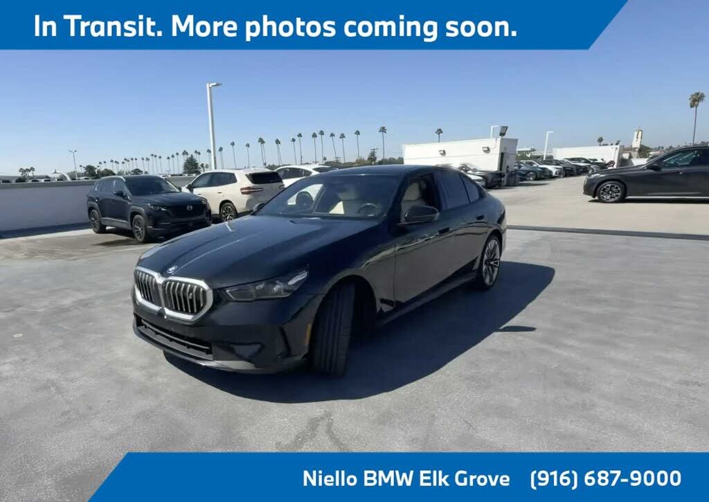2024 BMW i5