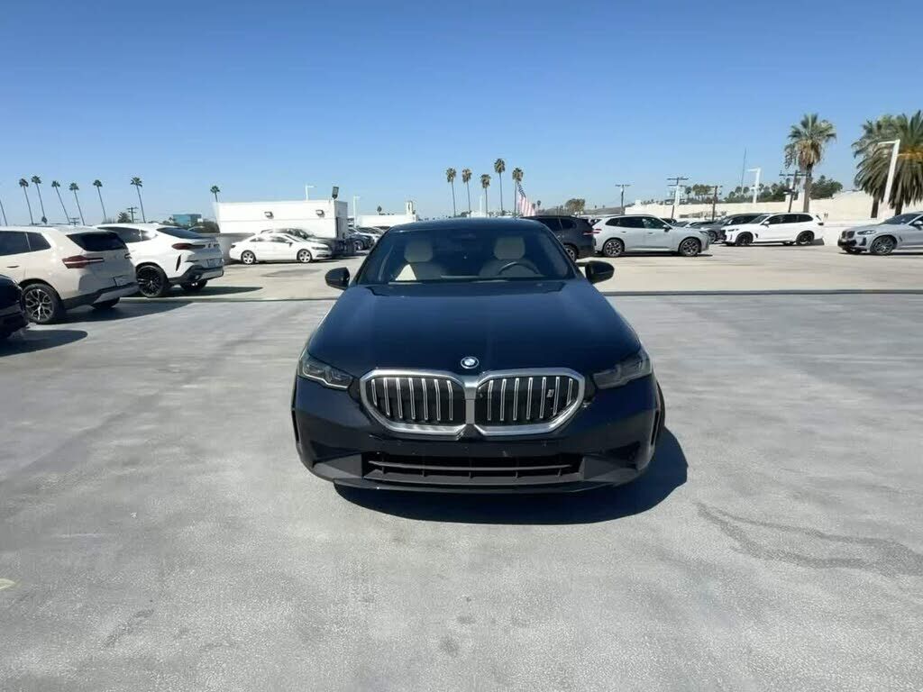 2024 BMW i5