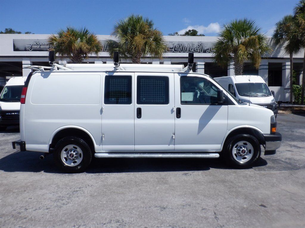 2020 GMC Savana