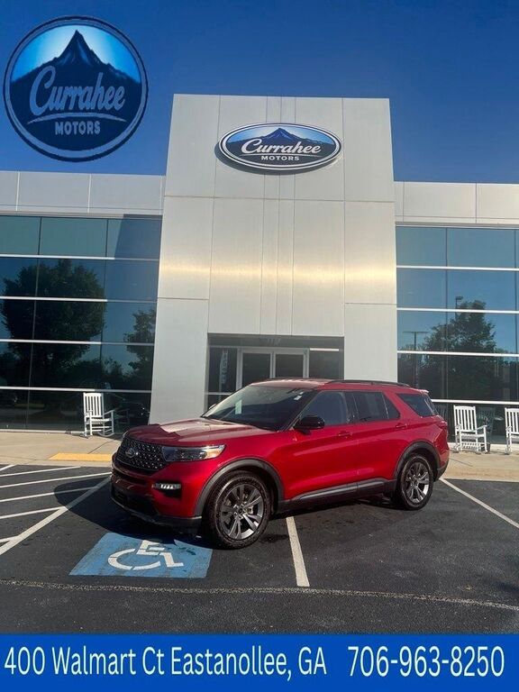 2023 FORD Explorer