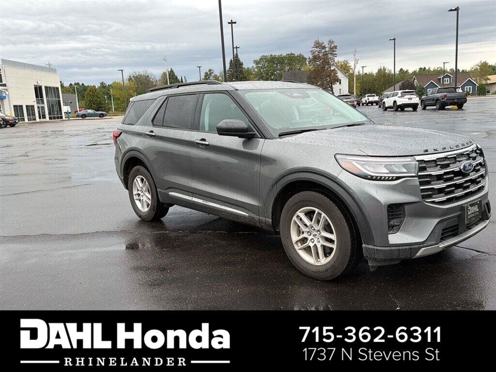2025 FORD Explorer