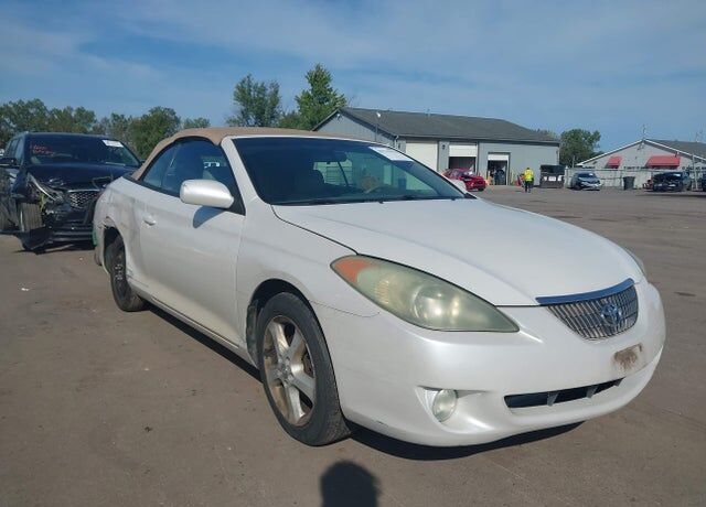 2004 TOYOTA Camry Solara