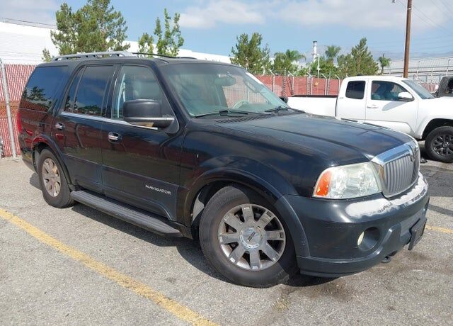 2004 LINCOLN Navigator