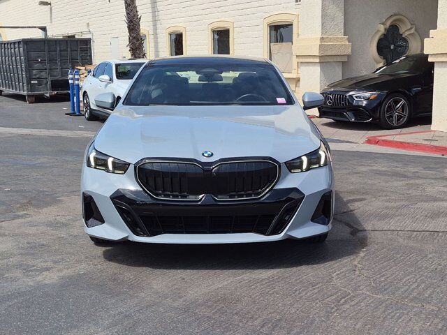 2024 BMW 530i