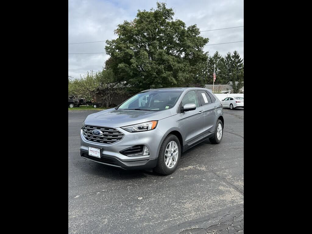 2022 FORD Edge