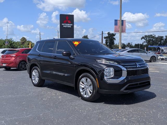 2025 MITSUBISHI Outlander