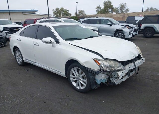 2011 LEXUS ES