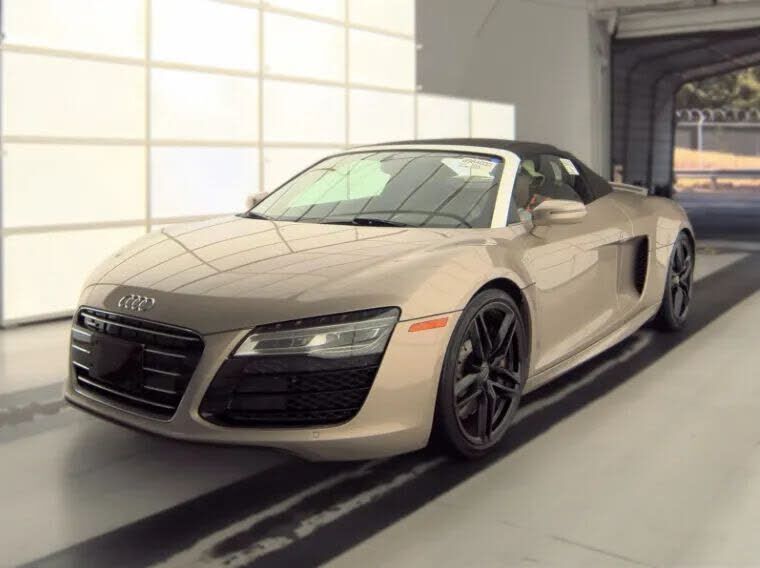 2014 AUDI R8
