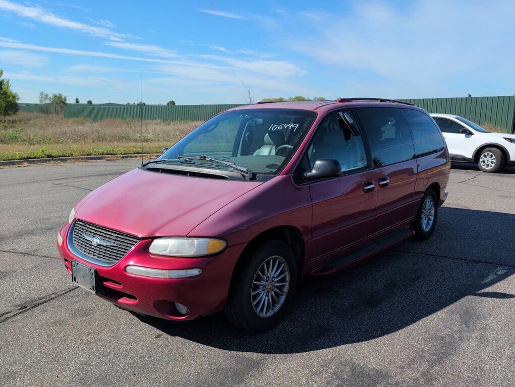 1999 CHRYSLER Town and Country
