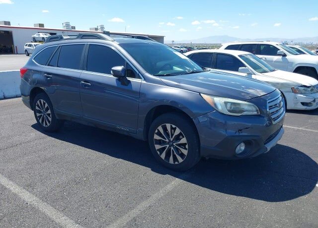 2016 SUBARU Outback