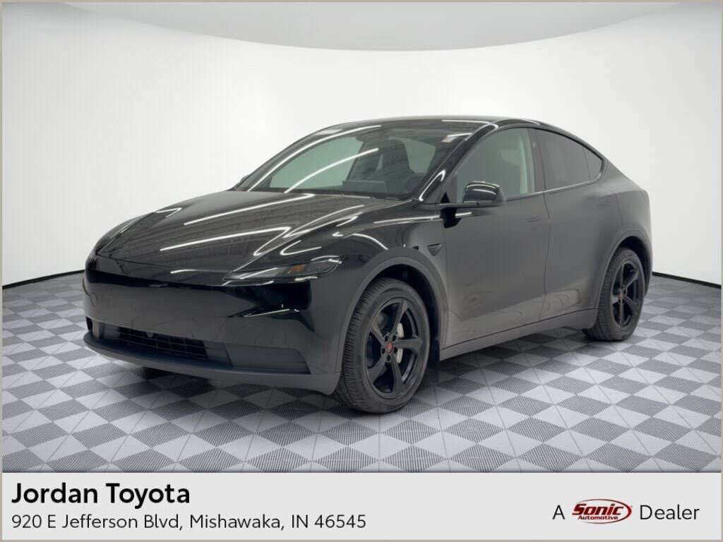 2026 TESLA Model Y